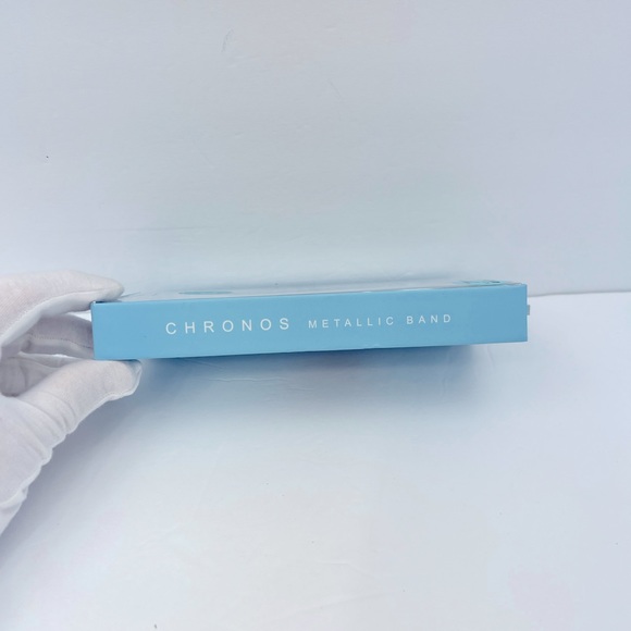 APPLE WATCH BAND, MAGNETIC FASTENER, SILVER COLOR, FITS 42mm-44mm, METAL, UNISEX - Picture 9 of 14